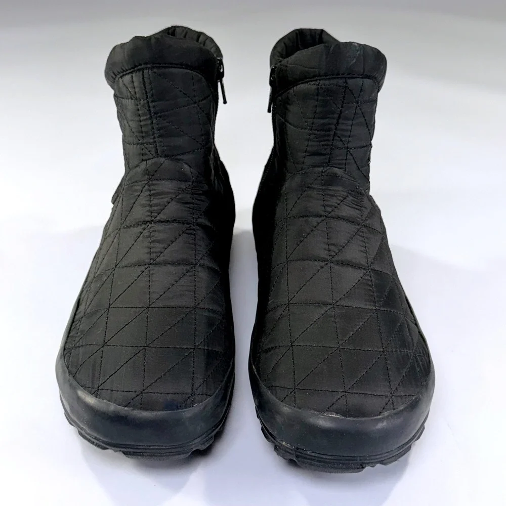 Bogs Snowday‎ II Winter Boots Womens 8 Black Waterproof Outdoor Comfort Gorpcore